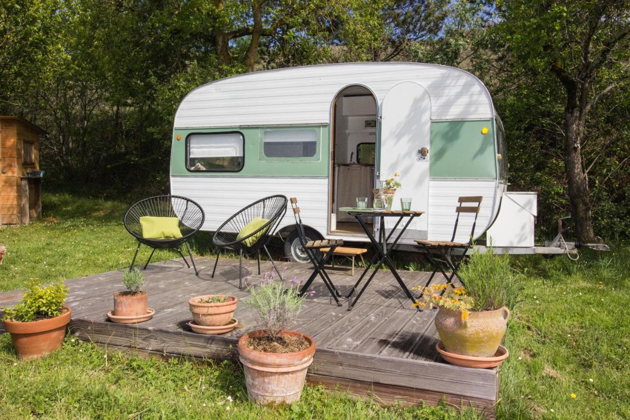 Ma Caravane Dans Les Collines Villeneuve-la-Comptal 외부 사진